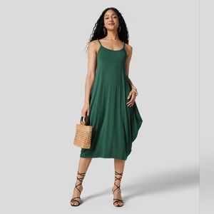 🛍HALARA Adjustable Strap Backless Draped Relax Midi Casual Slip Dress,Medium